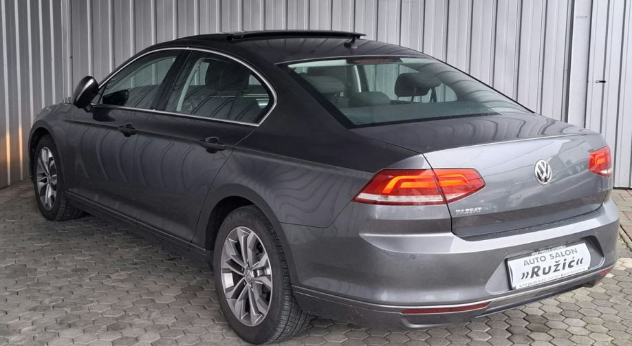 VW Passat 2,0 TDI BMT ALU NAVI 2xPDC KAMERA PANORAMA ACC GARANCIJA, fotografija 6