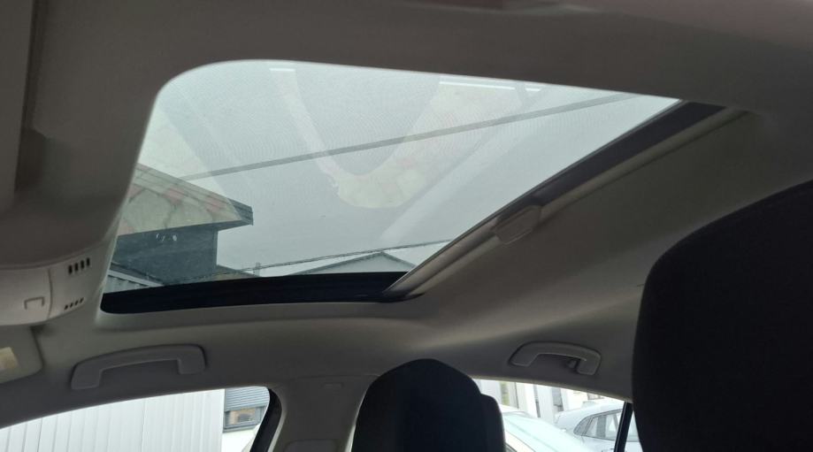 VW Passat 2,0 TDI BMT ALU NAVI 2xPDC KAMERA PANORAMA ACC GARANCIJA, fotografija 17