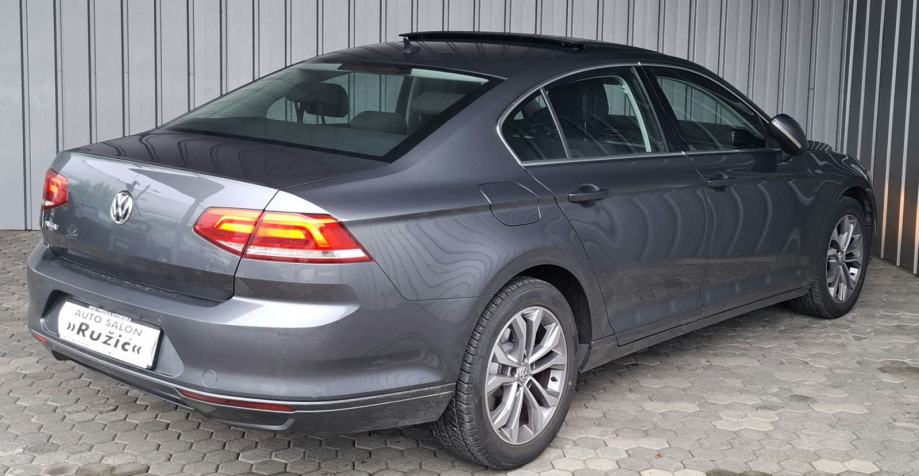 VW Passat 2,0 TDI BMT ALU NAVI 2xPDC KAMERA PANORAMA ACC GARANCIJA, fotografija 4