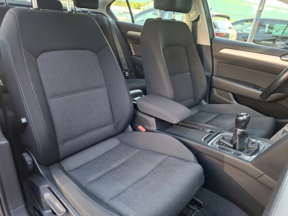 VW Passat 2,0 TDI BMT ALU NAVI 2xPDC KAMERA PANORAMA ACC GARANCIJA, fotografija 8