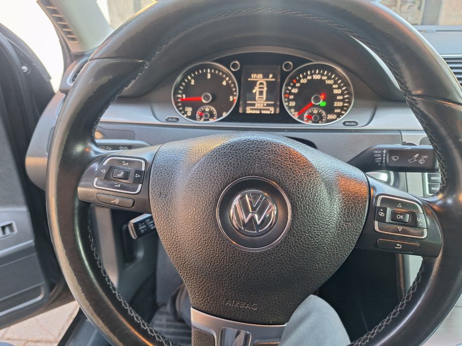 VW Passat 2,0 TDI BMT automatik, fotografija 10