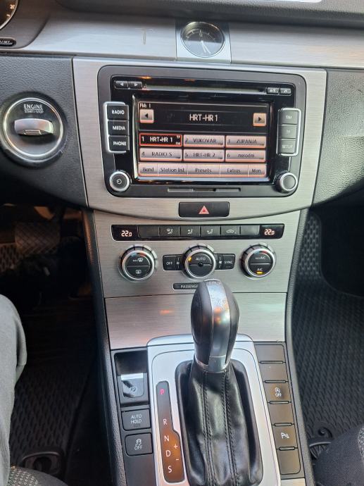 VW Passat 2,0 TDI BMT automatik, fotografija 9