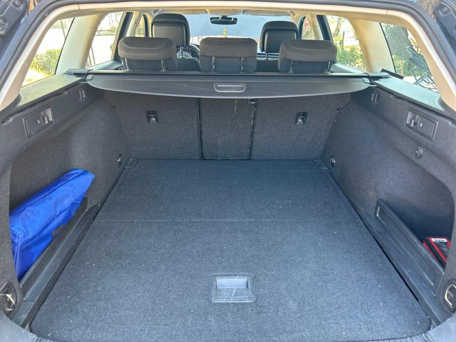 VW Passat 2,0 TDI DSG automatik, fotografija 8