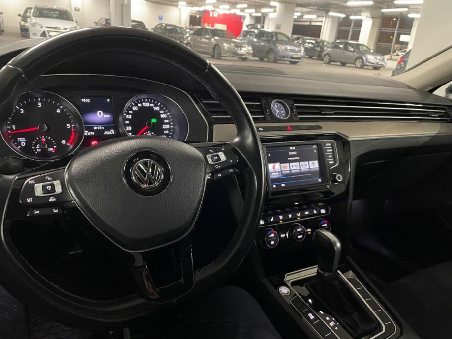 VW Passat 2,0 TDI BMT DSG Highline, fotografija 7