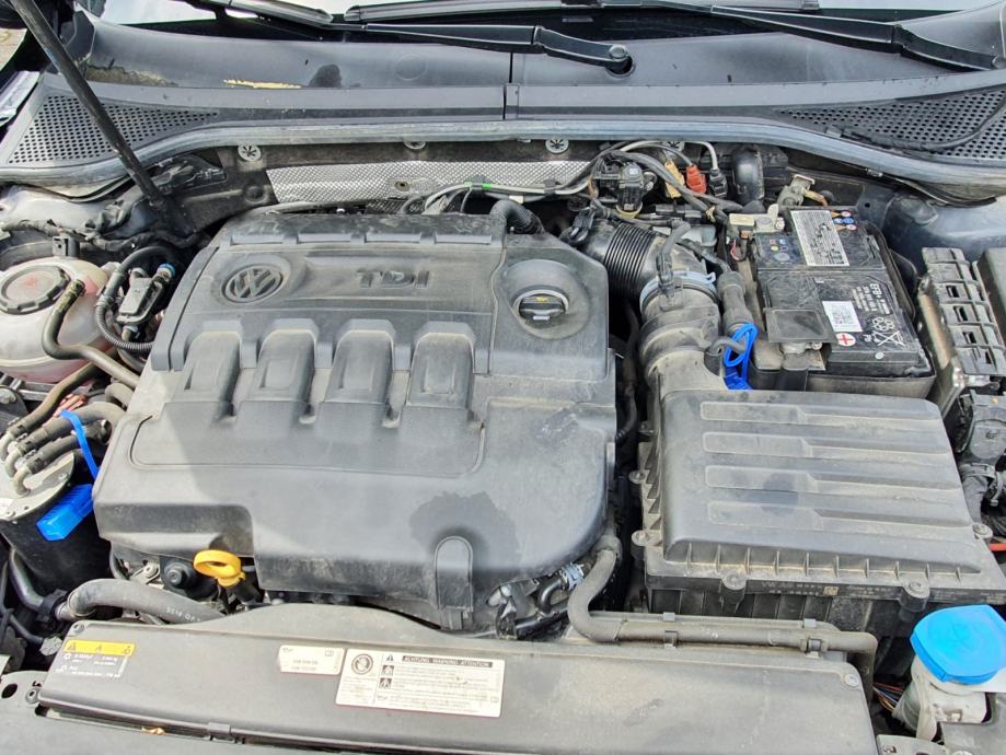 VW Passat 2,0 TDI BMT DSG, fotografija 11