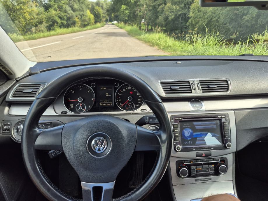 VW Passat 2,0 TDI BMT, fotografija 10
