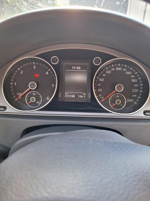 VW Passat 2,0 TDI BMT, fotografija 4
