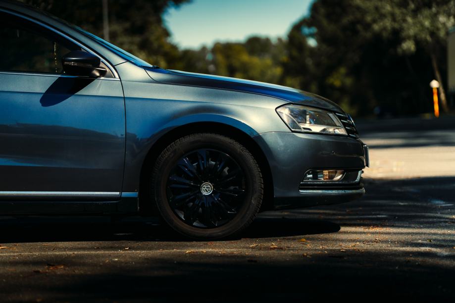 VW Passat 2,0 TDI BMT, fotografija 2