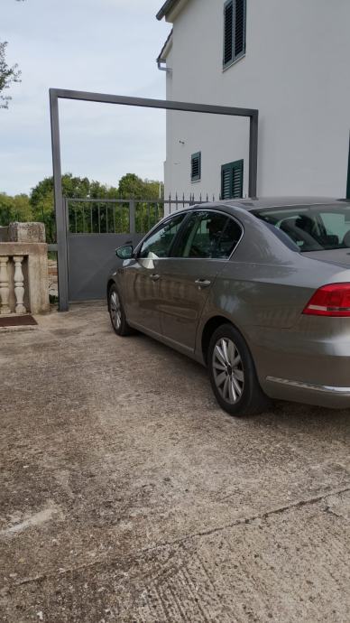 VW Passat 2,0 TDI BMT, fotografija 3