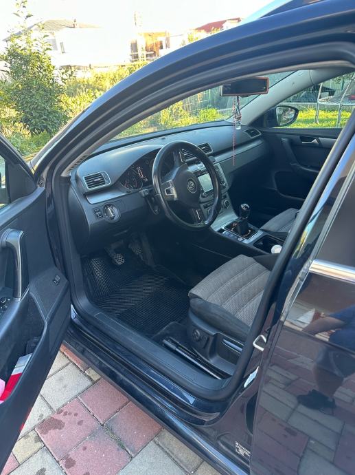 VW Passat 2,0 TDI BMT, fotografija 7