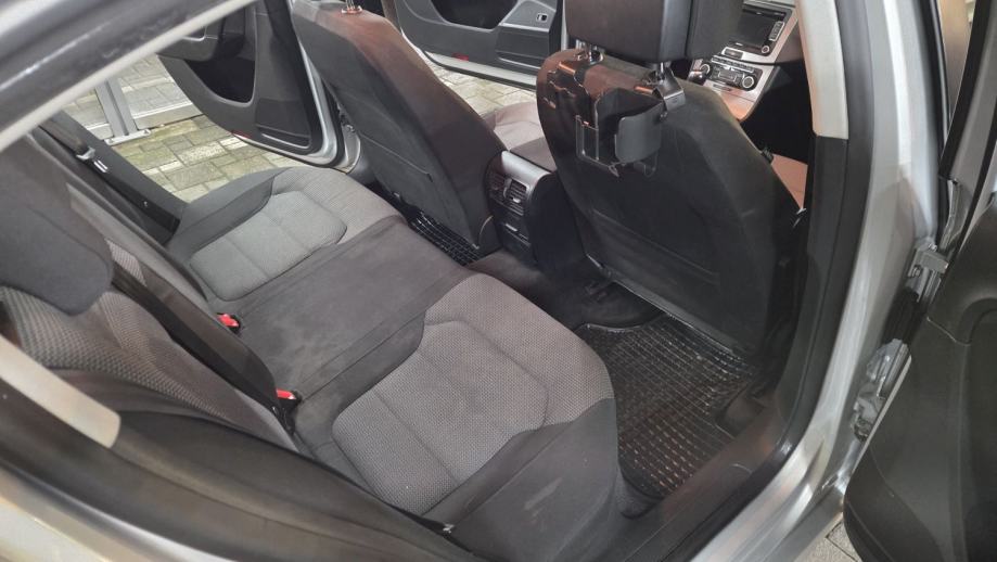 VW Passat 2,0 TDI BMT, fotografija 10