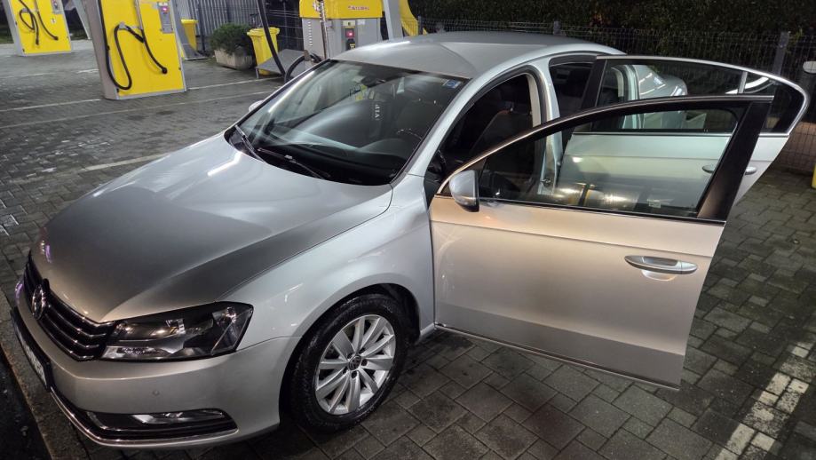 VW Passat 2,0 TDI BMT, fotografija 5
