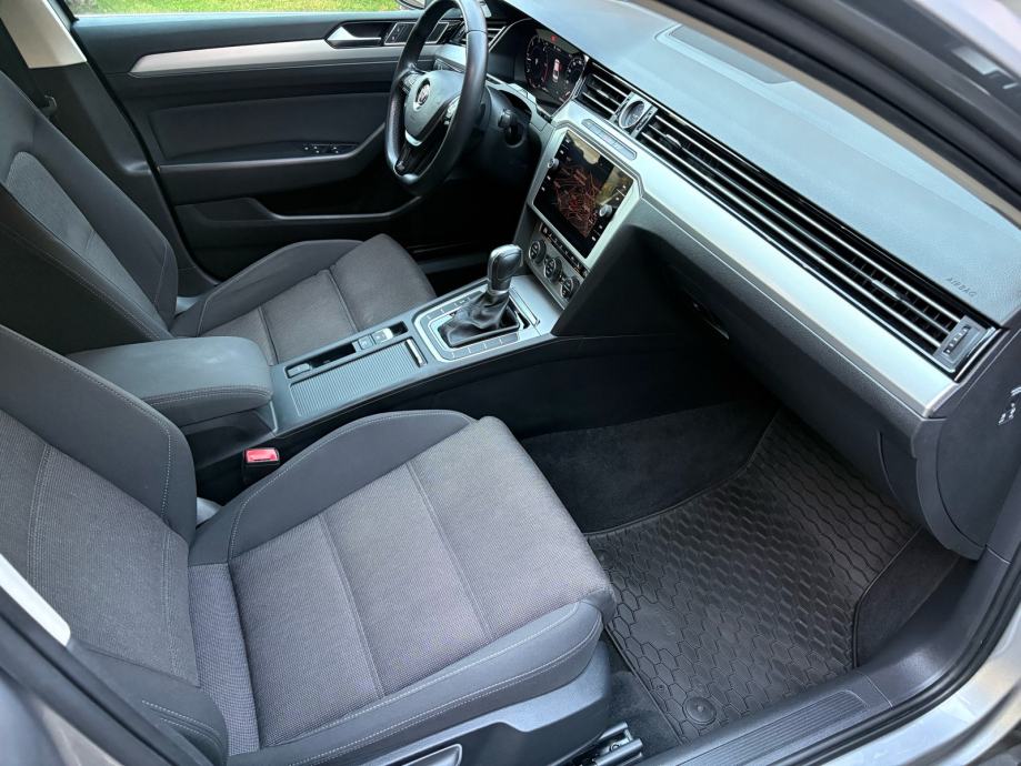 VW Passat 2.0 TDI Connect DSG Prvi vl. HR auto Servisna Top stanje, fotografija 4