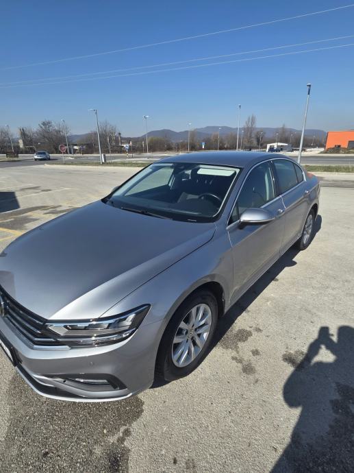 VW Passat 2,0 TDI DSG 110 KW, 6/2020, 123 000 km, fotografija 15