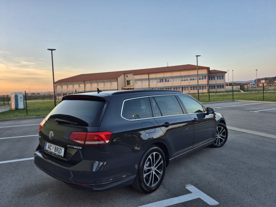 VW Passat 2,0 TDI DSG 150ks,navigacija, senzori ,alu17,mf., fotografija 12