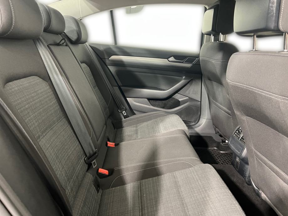 VW Passat 2.0 TDI DSG BUSINESS - 3 godine jamstva, fotografija 20