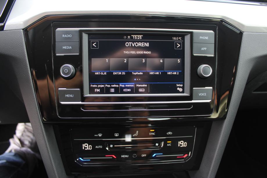 VW Passat 2,0 TDI DSG BUSSINES, LED, ALU 17", GARANCIJA. NIJE UVOZ !, fotografija 12