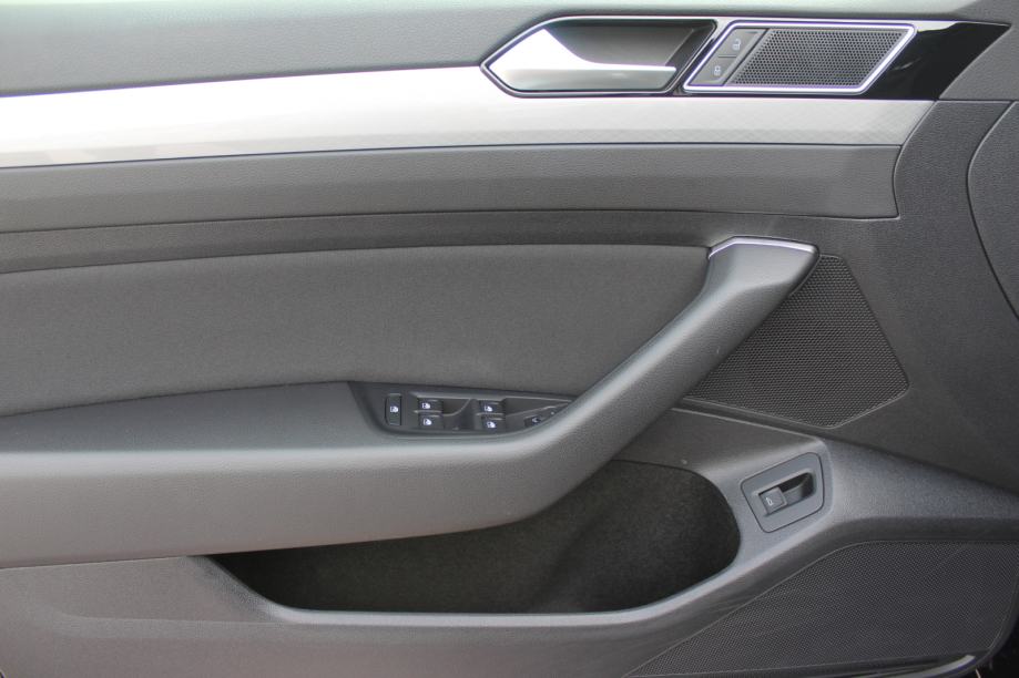 VW Passat 2,0 TDI DSG BUSSINES, LED, ALU 17", GARANCIJA. NIJE UVOZ !, fotografija 14