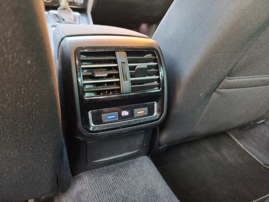 VW Passat 2,0 TDI, DSG ,F1,LED, odličan!, fotografija 14