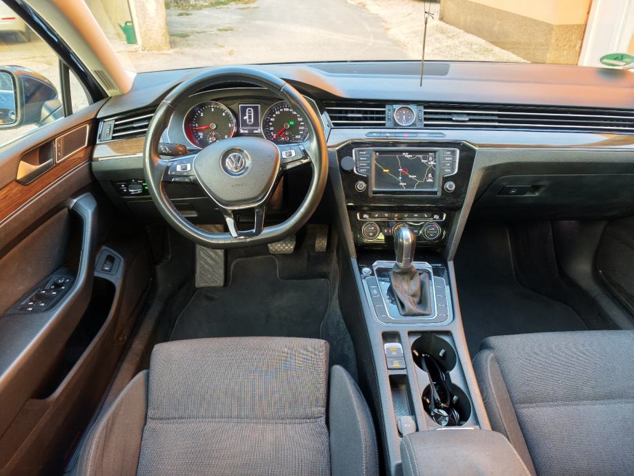 VW Passat 2,0 TDI, DSG ,F1,LED, odličan!, fotografija 17