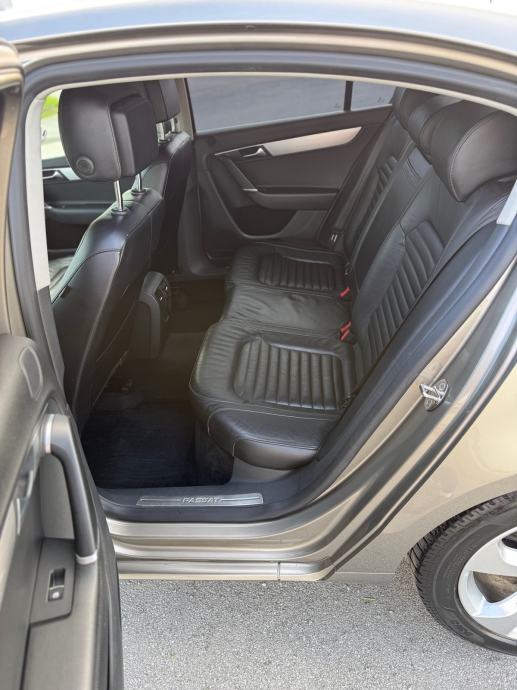 VW Passat 2.0 tdi DSG Highline, fotografija 11
