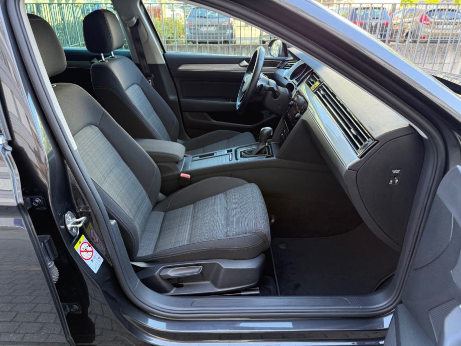 VW Passat 2.0 TDI DSG °NAVI°MATRIX°JAMSTVO 12MJ°LEASING BEZ UČEŠĆA°, fotografija 20