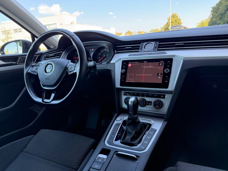 VW Passat 2.0 TDI DSG °NAVIGACIJA°MATRIX°KAMERA360°ADAPTIVNI TEMPOMAT°, fotografija 13