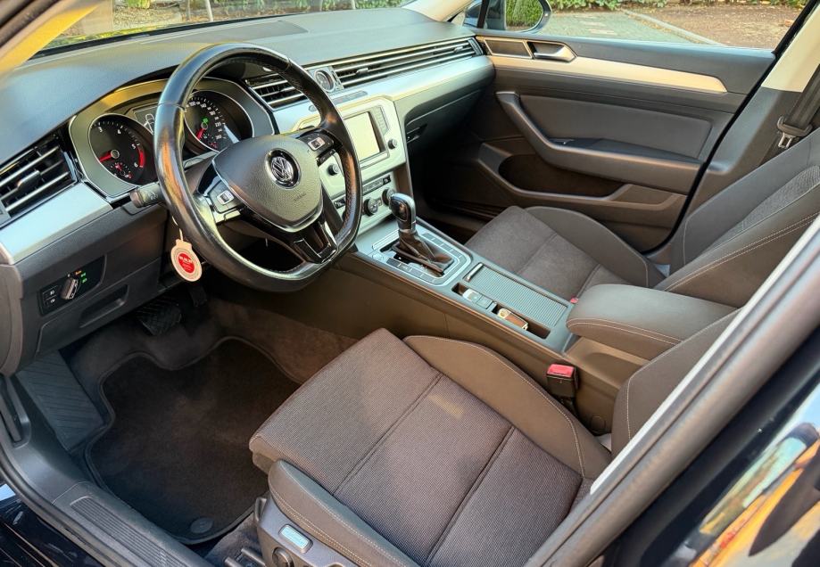 VW Passat 2.0 TDI DSG *Veliki servis*, fotografija 8