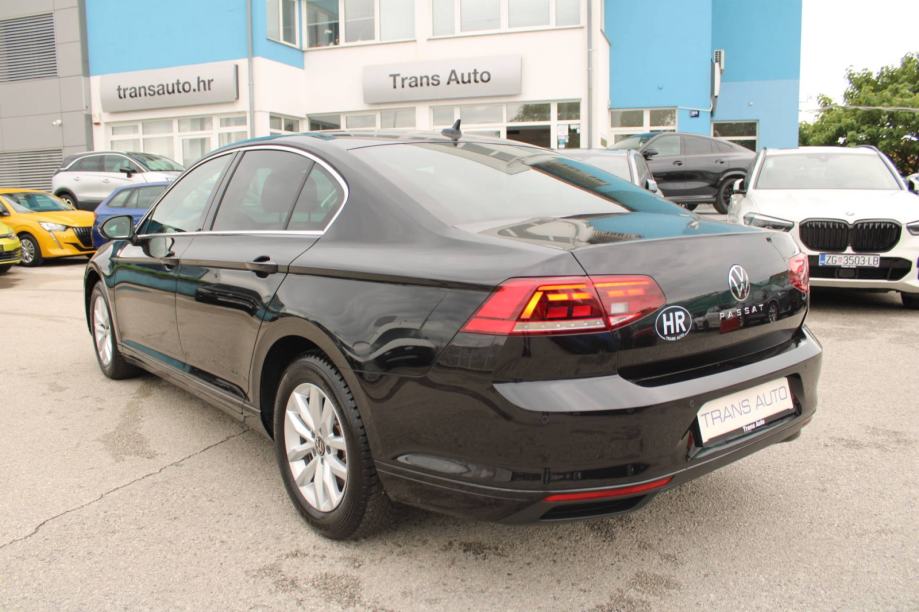VW Passat 2.0 TDi DSG *VIRTUAL, LED, NAVIGACIJA*, fotografija 7