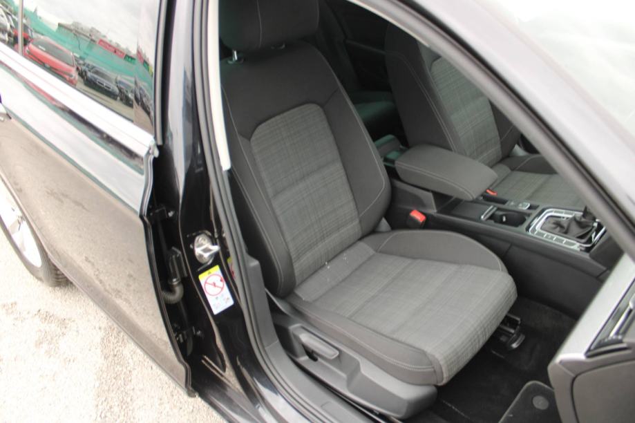 VW Passat 2.0 TDi DSG *VIRTUAL, LED, NAVIGACIJA*, fotografija 13