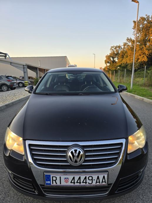 VW PASSAT 2.0 TDI HIGHLINE * UREDNO STANJE * REG.DO 6.MJ. * 2700€ *, fotografija 8