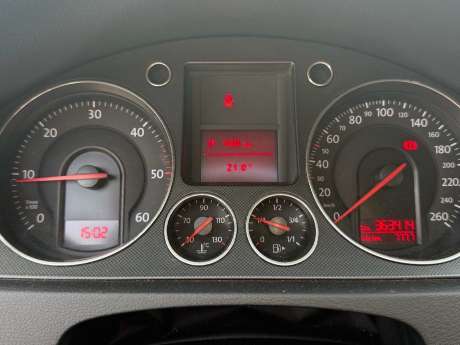 VW Passat 2,0 TDI /Kamera/Bluetooth Odlican, fotografija 12