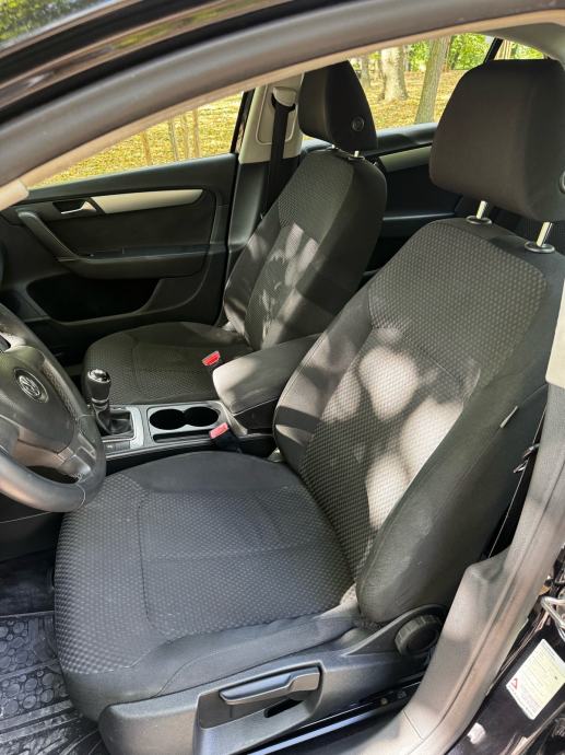 VW Passat 2,0 TDI, fotografija 9