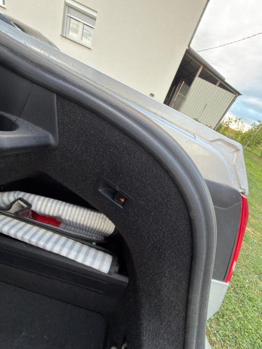 VW Passat 2,0 TDI Comfortline, fotografija 12