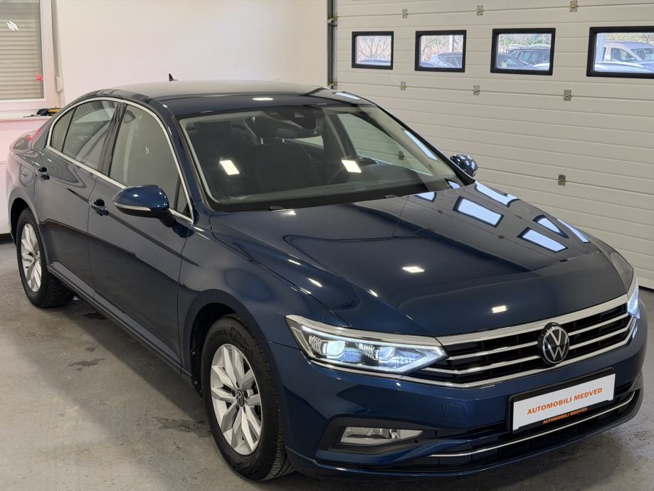 VW Passat 2,0 TDI STYLE DSG, LED,AMBI,KAMERA,LANE ASISST,JAMSTVO 24!, fotografija 3