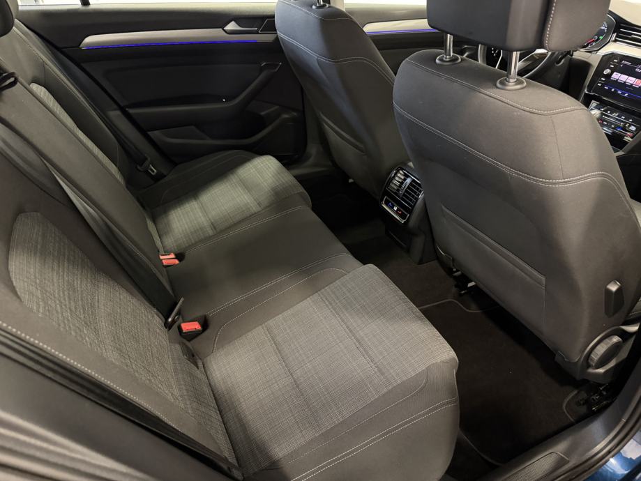 VW Passat 2,0 TDI STYLE DSG, LED,AMBI,KAMERA,LANE ASISST,JAMSTVO 24!, fotografija 17