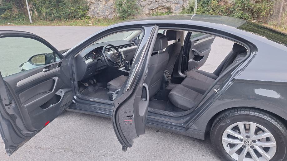 VW Passat 2.0tdi, 2. vl, nije uvoz, veliki servis, reg do 2/27, fotografija 8