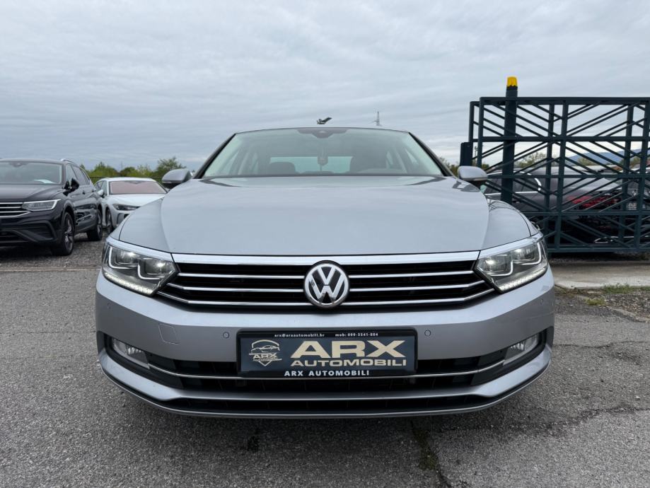 VW Passat 2.0TDI DSG °NAVIGACIJA°KAMERA°MASAŽA°LED SVJETLA°REG:9/2027°, fotografija 2