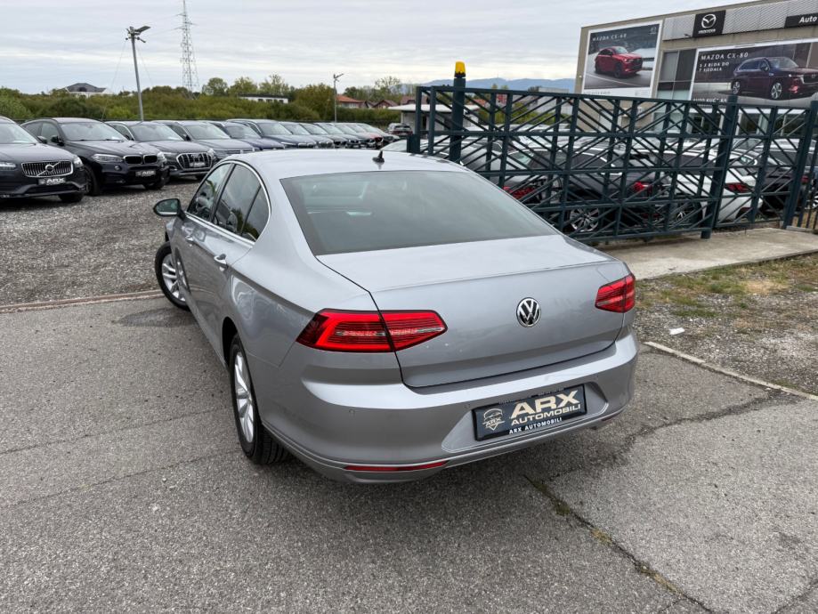 VW Passat 2.0TDI DSG °NAVIGACIJA°KAMERA°MASAŽA°LED SVJETLA°REG:9/2027°, fotografija 10