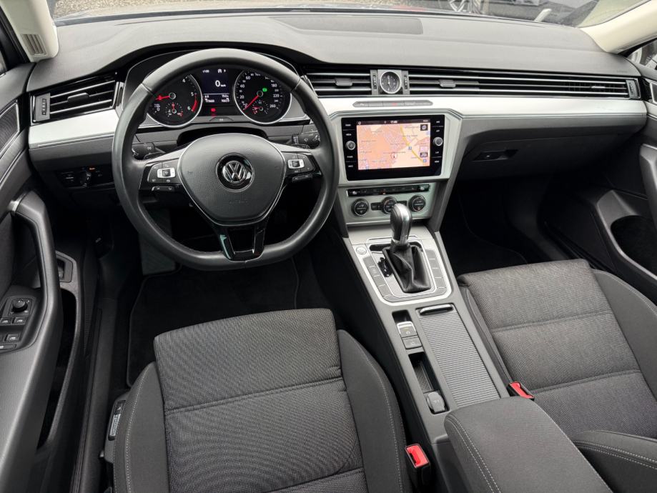 VW Passat 2.0TDI DSG °NAVIGACIJA°KAMERA°MASAŽA°LED SVJETLA°REG:9/2027°, fotografija 11