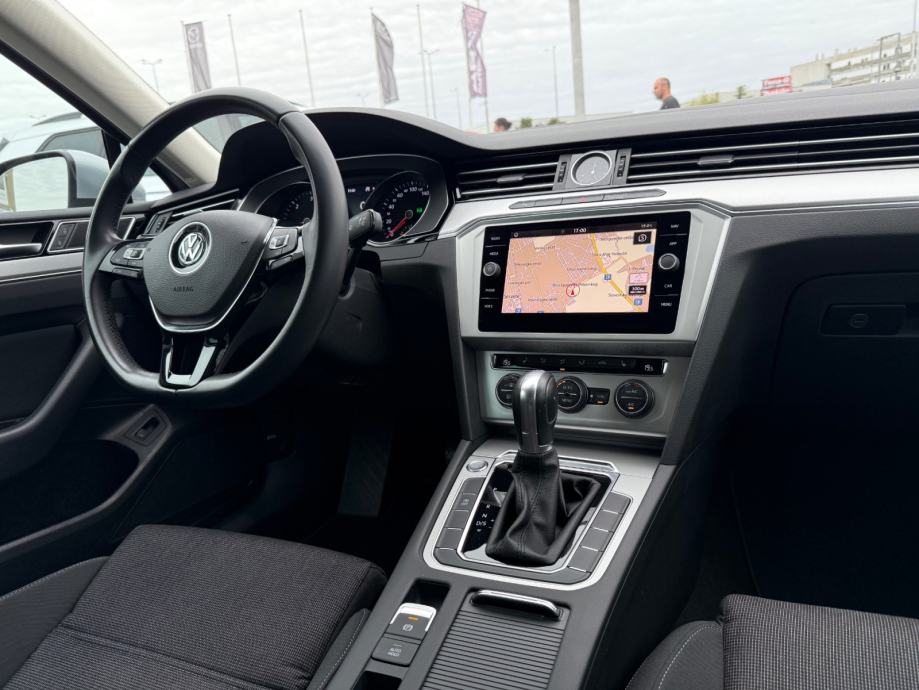 VW Passat 2.0TDI DSG °NAVIGACIJA°KAMERA°MASAŽA°LED SVJETLA°REG:9/2027°, fotografija 13