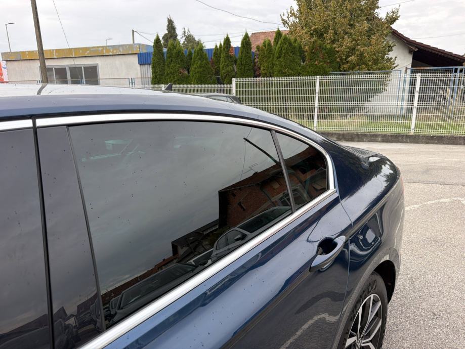 VW PASSAT 2021 • PREMIUM jamstvo • AutoZubak Rabljena, fotografija 17