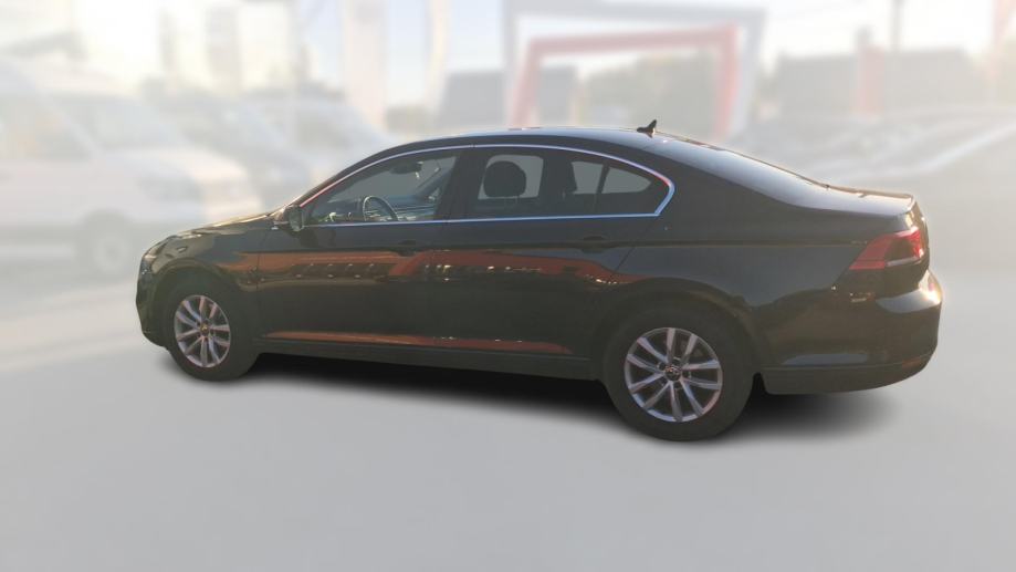 VW PASSAT 2022 • PREMIUM jamstvo • AutoZubak Rabljena, fotografija 4
