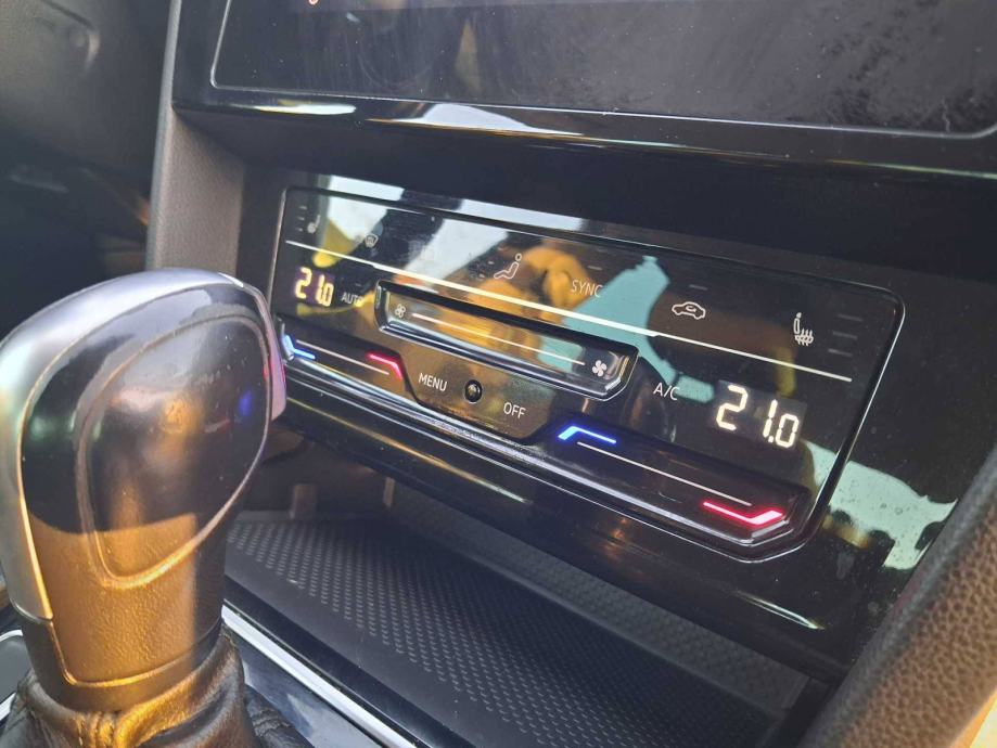 VW PASSAT 2022 • PREMIUM jamstvo • AutoZubak Rabljena, fotografija 15