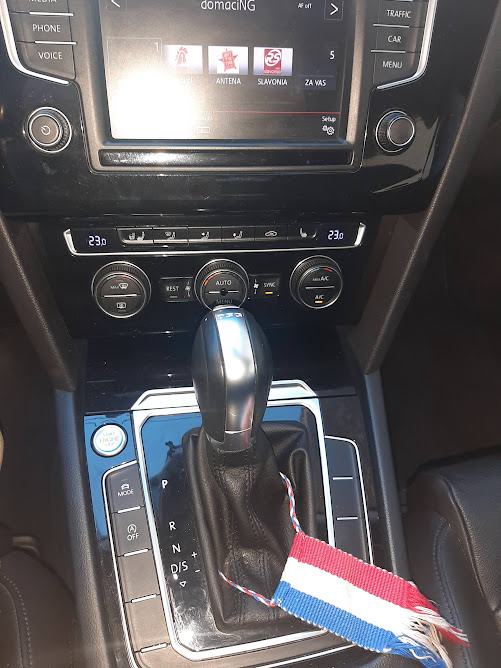 VW Passat 4motion 2,0 TDI BMT DSG automatik, fotografija 16