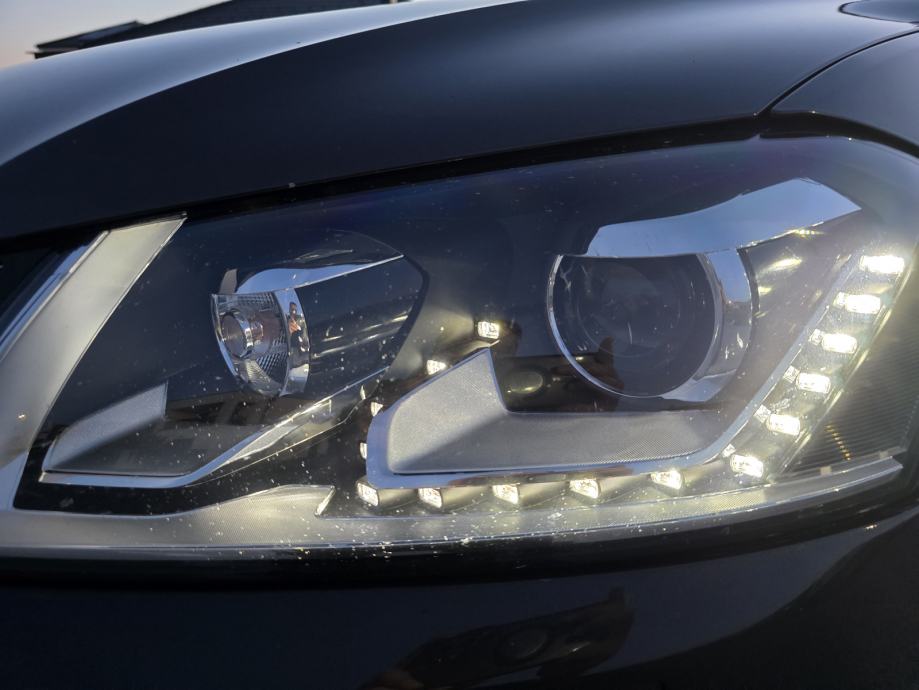 VW Passat B7 Variant 2.0 TDI 170 KS DSG Highline | Reg. 05/2027, fotografija 13