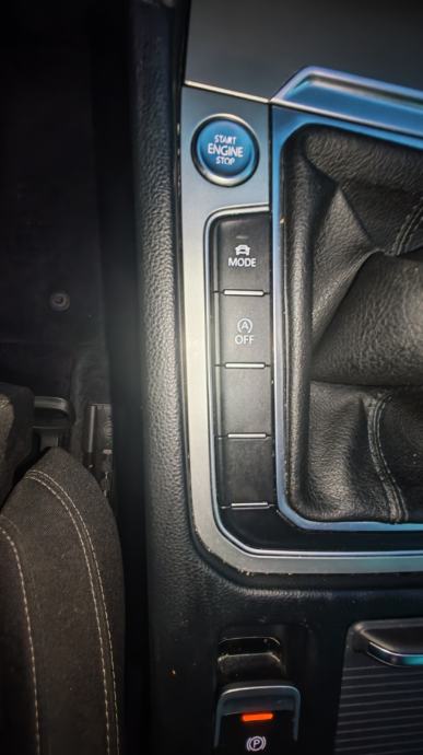 VW Passat B8 2.0 TDI – ACC – FULL LED – SERVISNA – ELEK. GEPEK – KUKA, fotografija 17