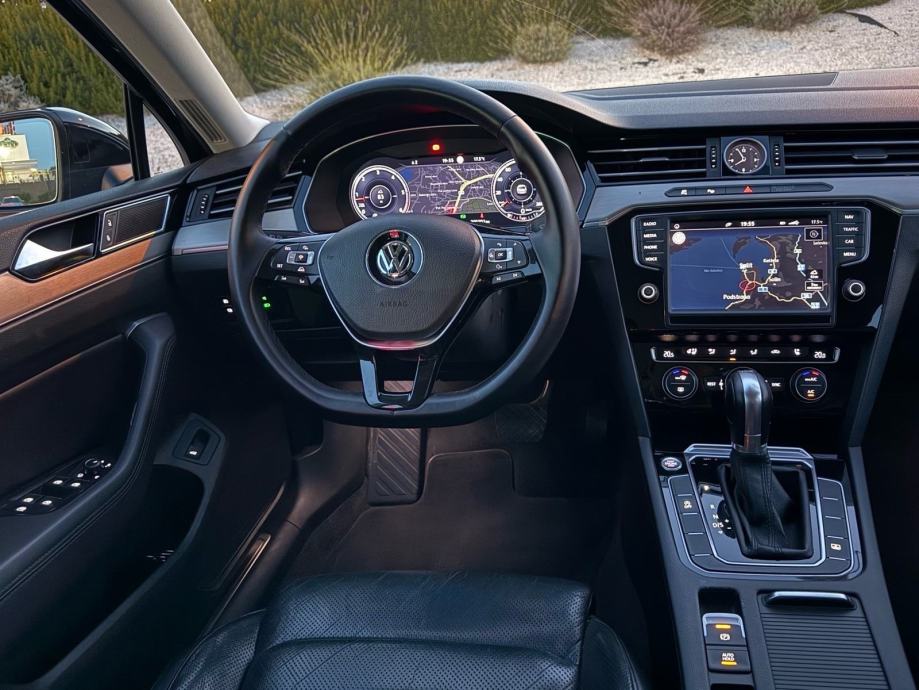 VW Passat B8• DSG•HIGHLINE•VIRT.COCKPIT•MATRIX LED•AMBILI•360CAM.., fotografija 7