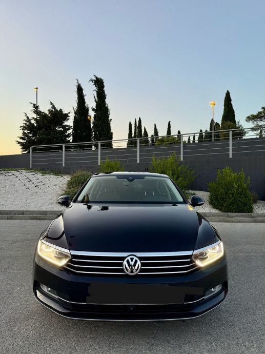 VW Passat B8• DSG•HIGHLINE•VIRT.COCKPIT•MATRIX LED•AMBILI•360CAM.., fotografija 3