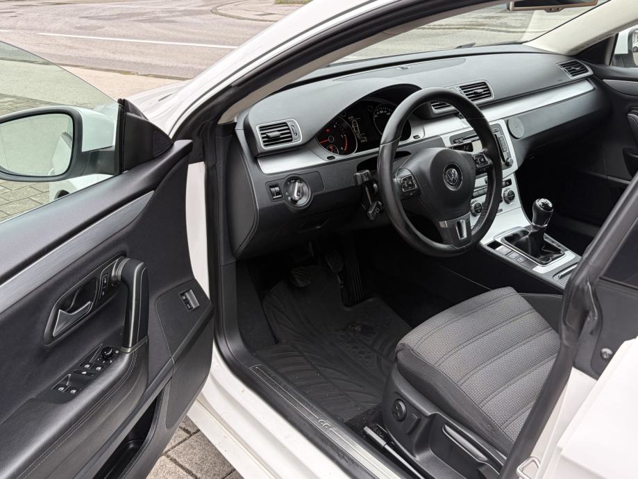 VW PASSAT CC 2,0 TDI •• KAO NOVI, FULL OPREMA, XENON / BIXENON ••, fotografija 11